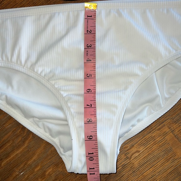 Xhilaration Women’s White Ribbed Cheeky Swim Bottoms. Size X. NWT - Picture 6 of 6